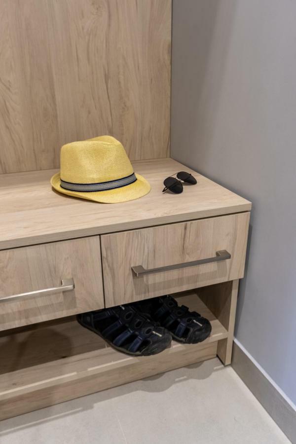 Apartment Lvivapart вул ковжуна 2 кім ізол і кух студія центр
