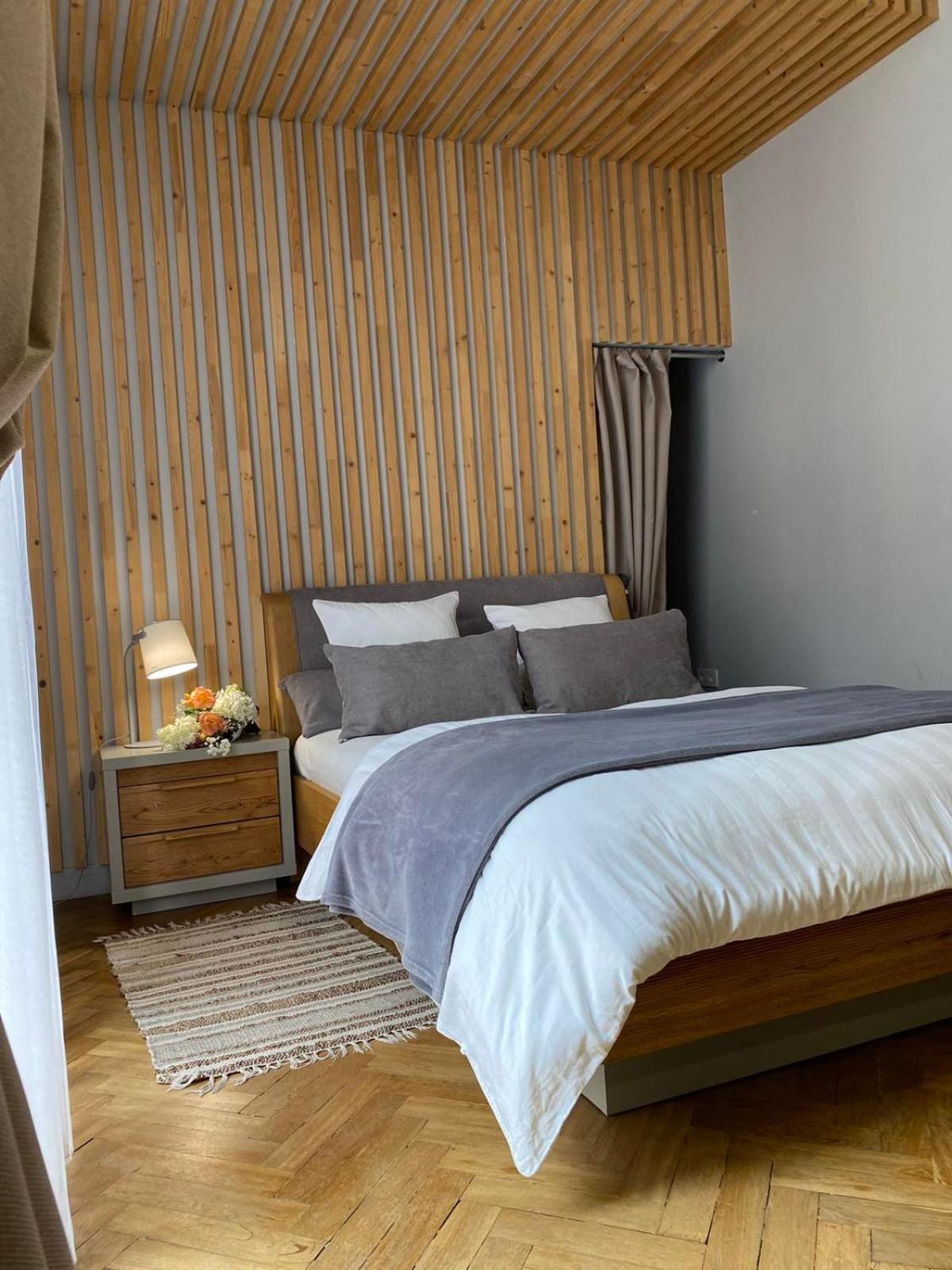 Apartment Lvivapart вул ковжуна 2 кім ізол і кух студія центр Lviv