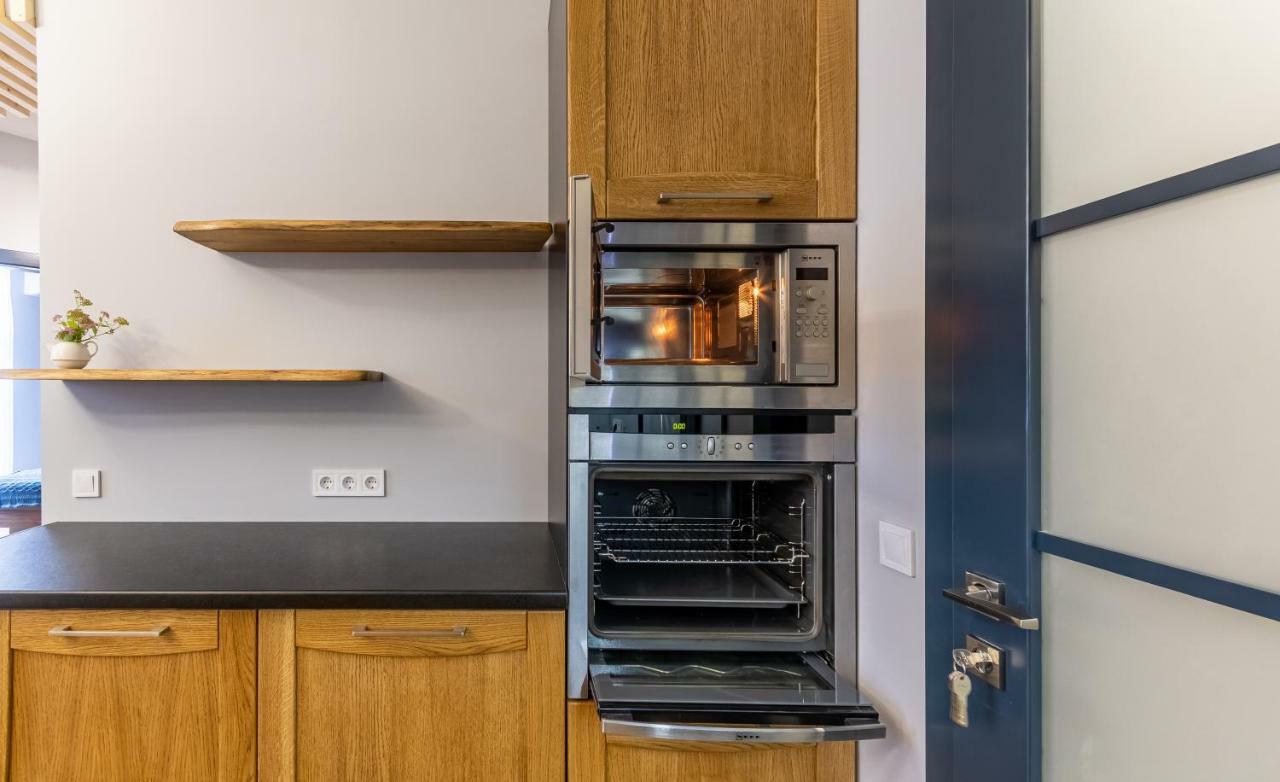 Apartment Lvivapart вул ковжуна 2 кім ізол і кух студія центр