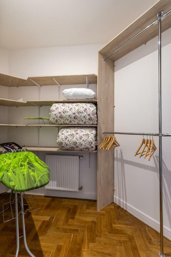Apartment Lvivapart вул ковжуна 2 кім ізол і кух студія центр Lviv
