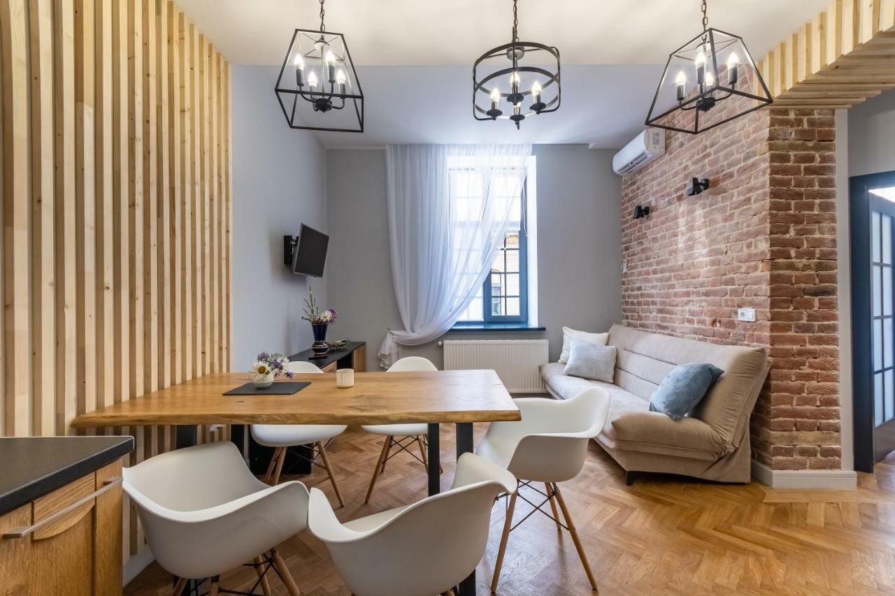 Apartment Lvivapart вул ковжуна 2 кім ізол і кух студія центр